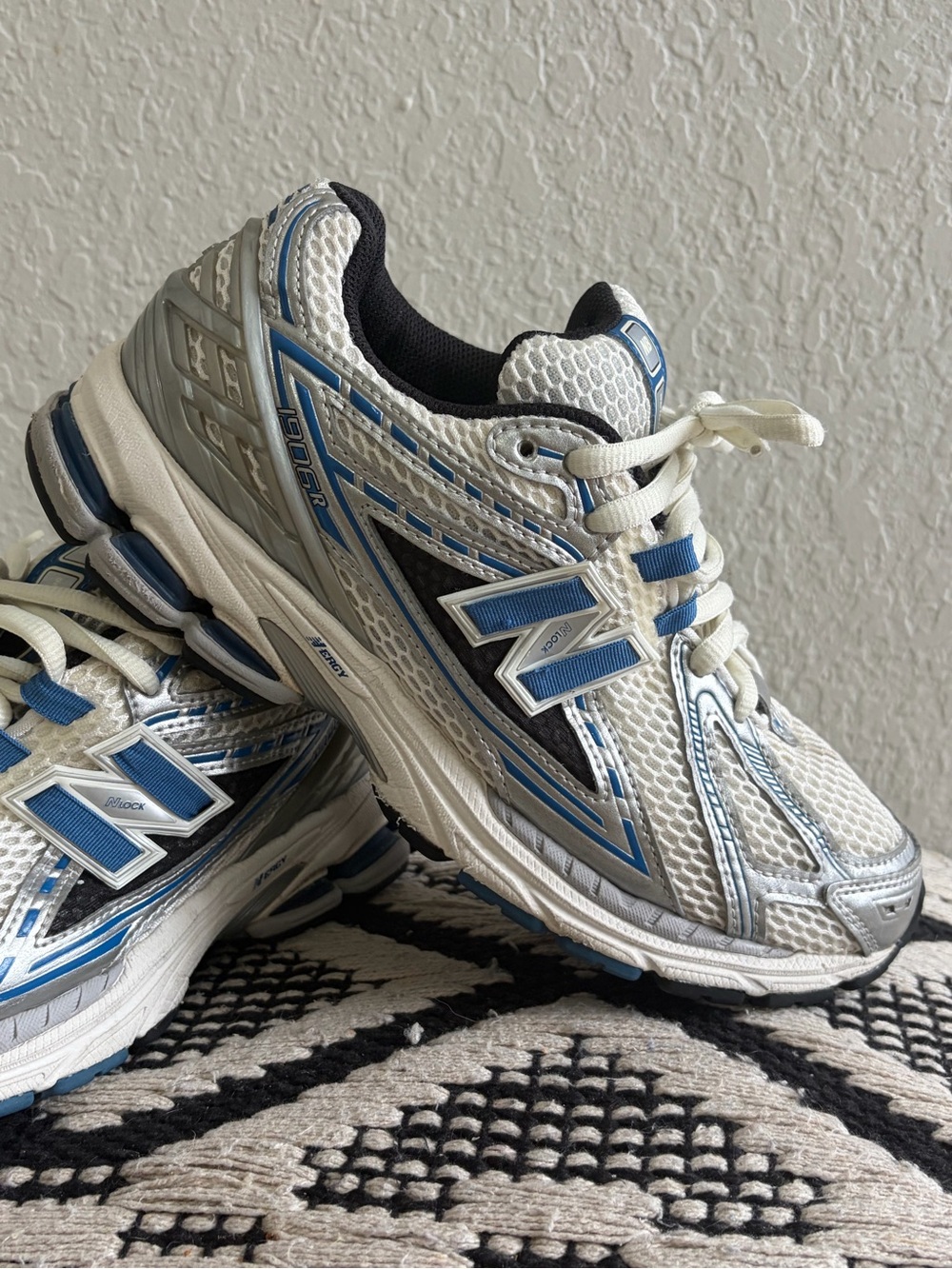 New Balance 1906R Running Shoes